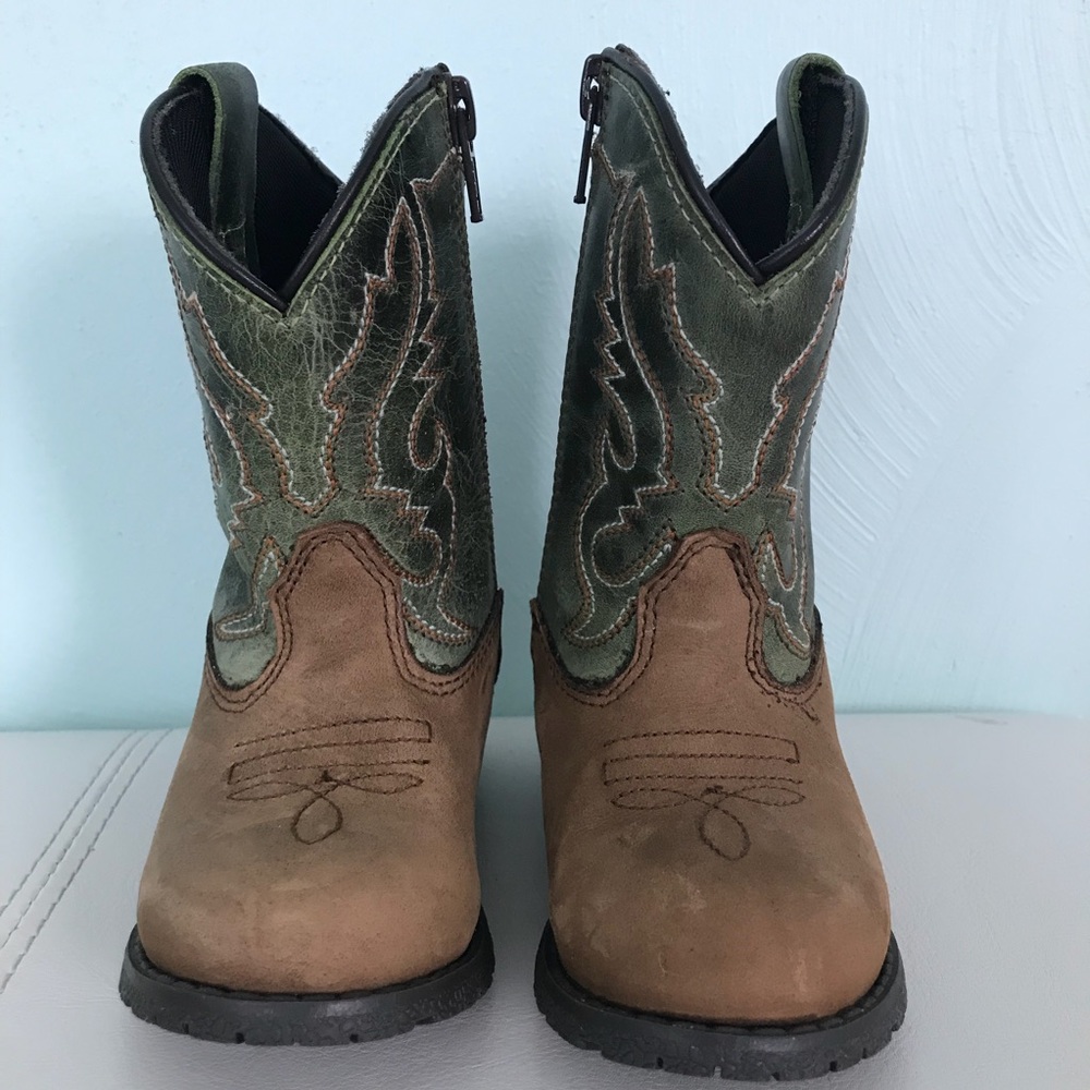 NWOT toddler cowboy boots size 7